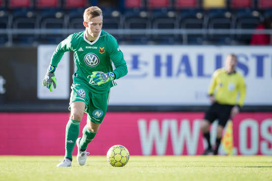 Östersunds målvakt Andreas Andersson