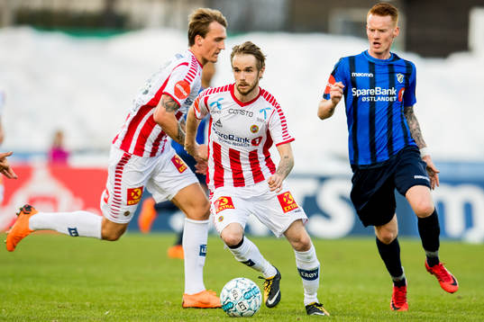 Daniel Berntsen of Tromsø and Martin Ovenstad of Stabæk