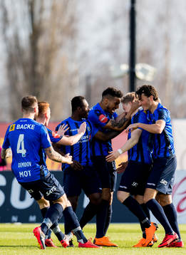Ola Brynhildsen of Stabæk celebrates scoring 1-0 with