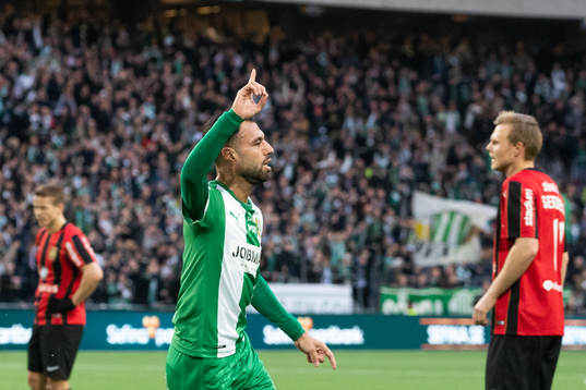 Hammarbys Imad Khalili jublar