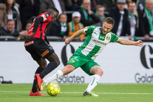 Brommapojkarnas Eric Johana Omondi och Hammarbys Mats