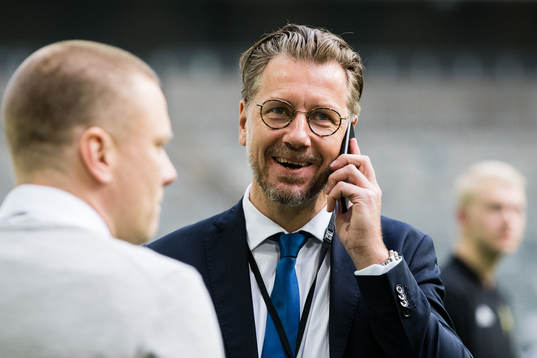 Hammarbys sportchef Jesper Jansson innan fotbollsmatchen i