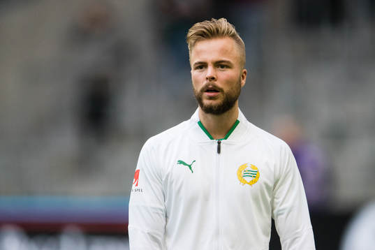 Hammarbys Sander Svendsen innan fotbollsmatchen i