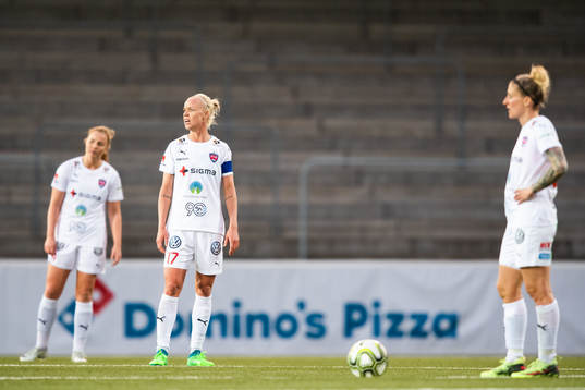 Rosengårds Caroline Seger och Anja Mittag deppar
