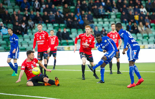 Sundsvalls Maic Sema skjuter in 1-0