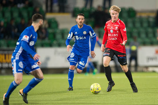 Trelleborgs Freddie Brorsson med boll