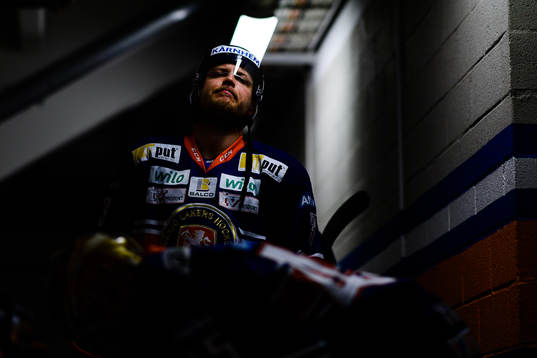 Växjös Oliver Bohm före värmningen före final 1 i