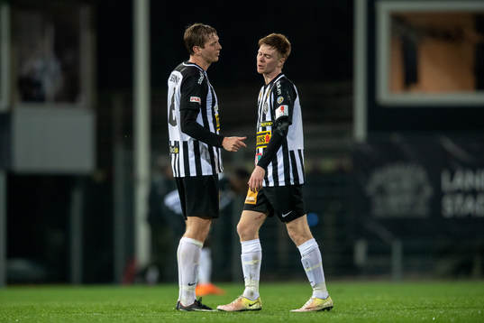 Landskronas Dennis Olofsson och Philip Andersson deppar