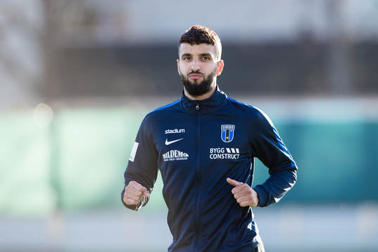 Sirius Omar Eddahri innan fotbollsmatchen i Allsvenskan
