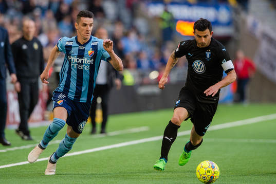 Djurgårdens Haris Radetinac och Malmö FFs Behrang Safari