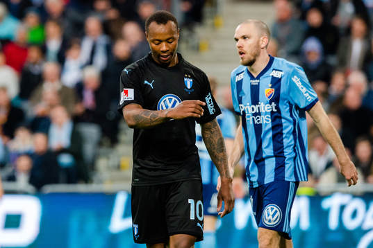 Malmö FFs Carlos Strandberg deppar