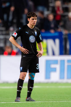 Malmö FFs Samuel Adrian deppar