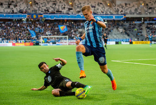 Malmö FFs Behrang Safari och Djurgårdens Felix Beijmo