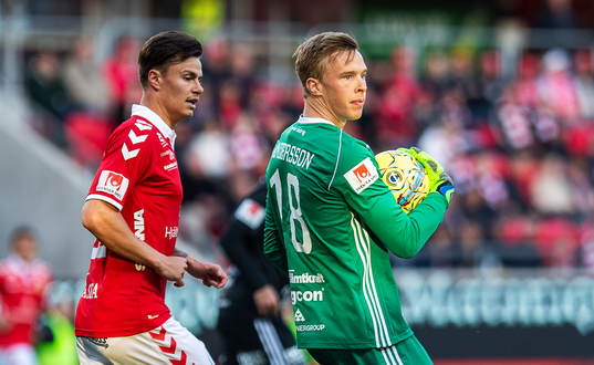 Östersunds målvakt Andreas Andersson