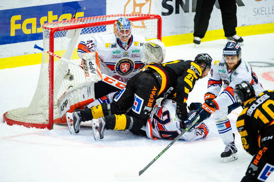 Växjös målvakt Viktor Andrén