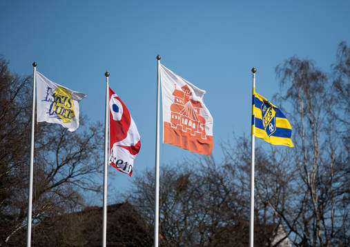 Eskilsminnes flaggor