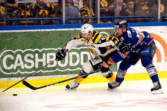 Skellefteås Fredrik Lindgren och Växjös Linus Fröberg