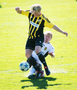 IFK Hässleholms Gustaf Lindroth i matchen i division 2