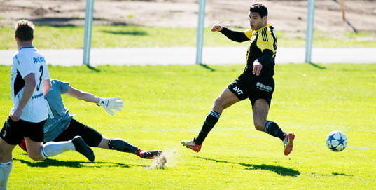IFK Hässleholms Tommy Filipovic i matchen i division 2