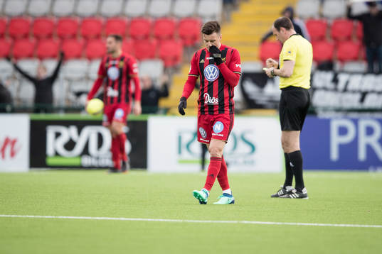 Östersunds Jamie Hopcutt deppar