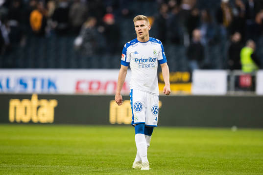 IFK Göteborgs Carl Starfelt deppar