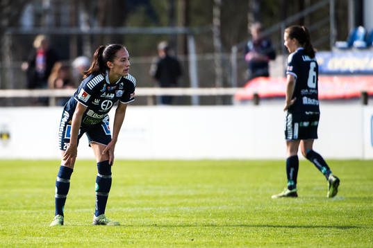 Linköpings Anna Oskarsson  deppar