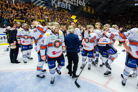 Växjös spelare jublar