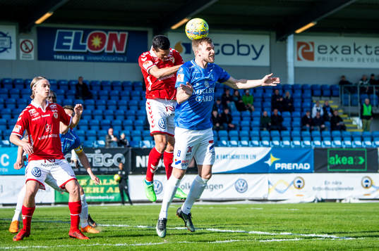 Trelleborgs Robin Nilsson mot Kalmars Herman Hallberg