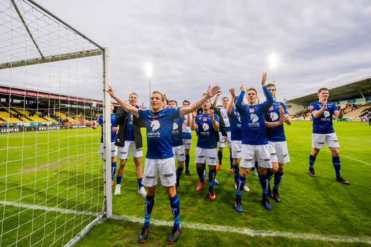The players of Ranheim celebrate