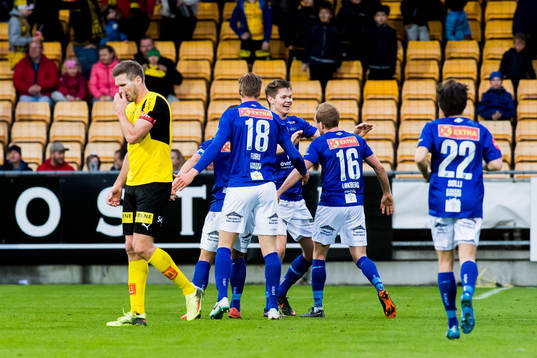 Frode Kippe of Lillestrøm looks dejeceted and Ivar Furu,