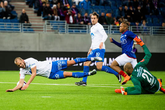 Bläddra bland fler bilder av Football, Eliteserien, Vålerenga - Molde