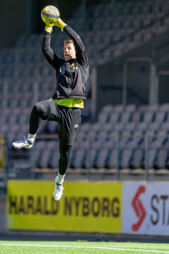 målvakt David Olsson