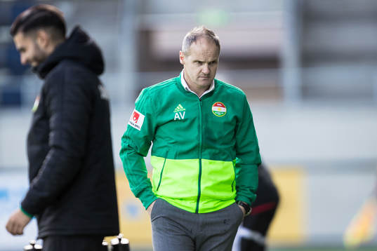 Dalkurds tränare Azrudin Valentic deppar