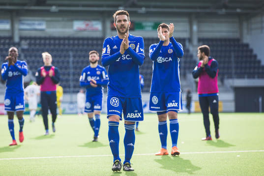 Sundsvalls Juan Jose Ciercoles Sagra applåderar publiken