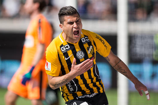 Häckens Paulinho jublar