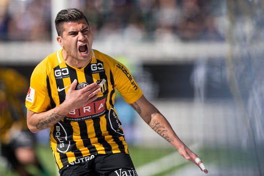 Häckens Paulinho jublar