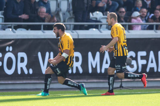 Häckens Moestafa El Kabir jublar