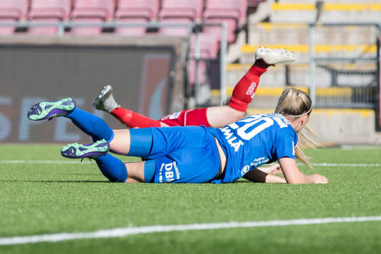 straffsituationen där Eskilstunas Cajsa Åkerberg drar ner