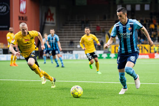 Djurgårdens Haris Radetinac och Elfsborgs Daniel Gustavsson