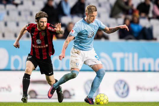 Brommapojkarnas Markus Gustafsson och Malmö FFs Sören