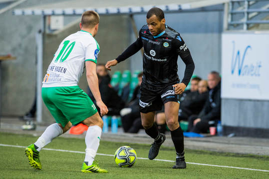 Truls Jevne Hagen of HamKam and Erixon Danso of Sandnes Ulf