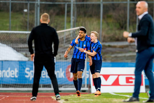 Ohi Omoijuanfo of Stabæk celebrates with teammate Ola