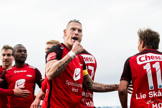 Vito Wormgoor of Brann celebrates