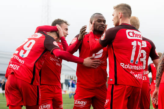 Gilbert Koomson of Brann celebrates the 1-0 goal with his