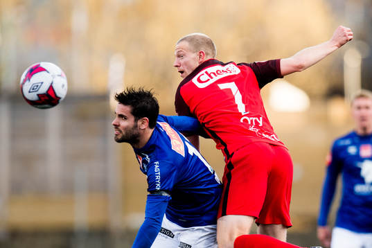 Eirik Valla Dønnem of Ranheim and Peter Orry Larsen of