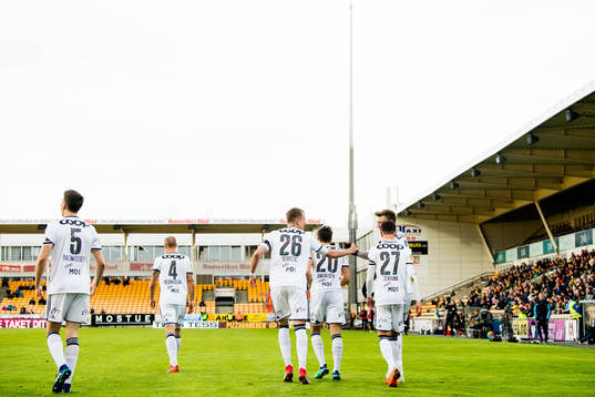 The players of Rosenborg celebrate 1-0
