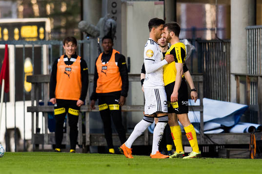 Rafik Zekhnini and Aleksander Melgalvis of Lillestrøm
