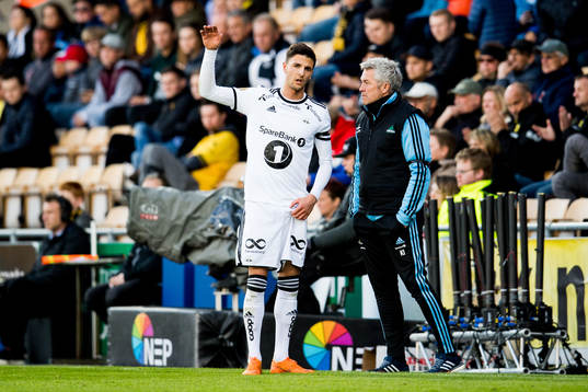 Rafik Zekhnini and Kåre Ingebrigtsen, head coach of