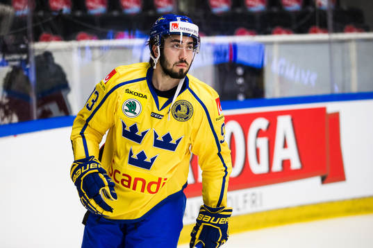 Sveriges Mika Zibanejad innan ishockeymatchen i Sweden