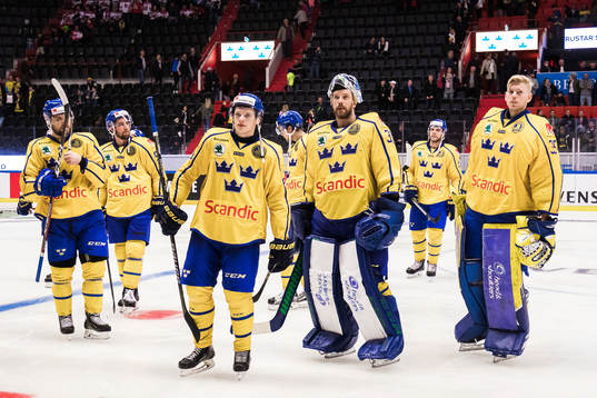 Sveriges målvakt Anders Nilsson och målvakt Magnus